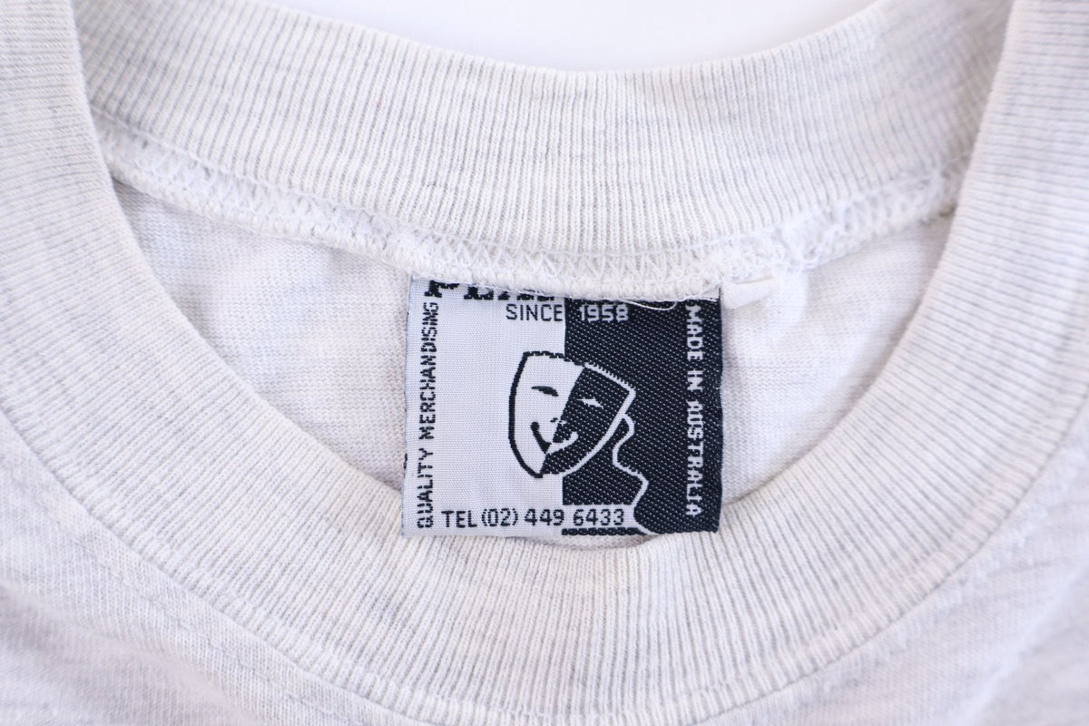 90's Les Misérables Graphic T-shirt product image 3