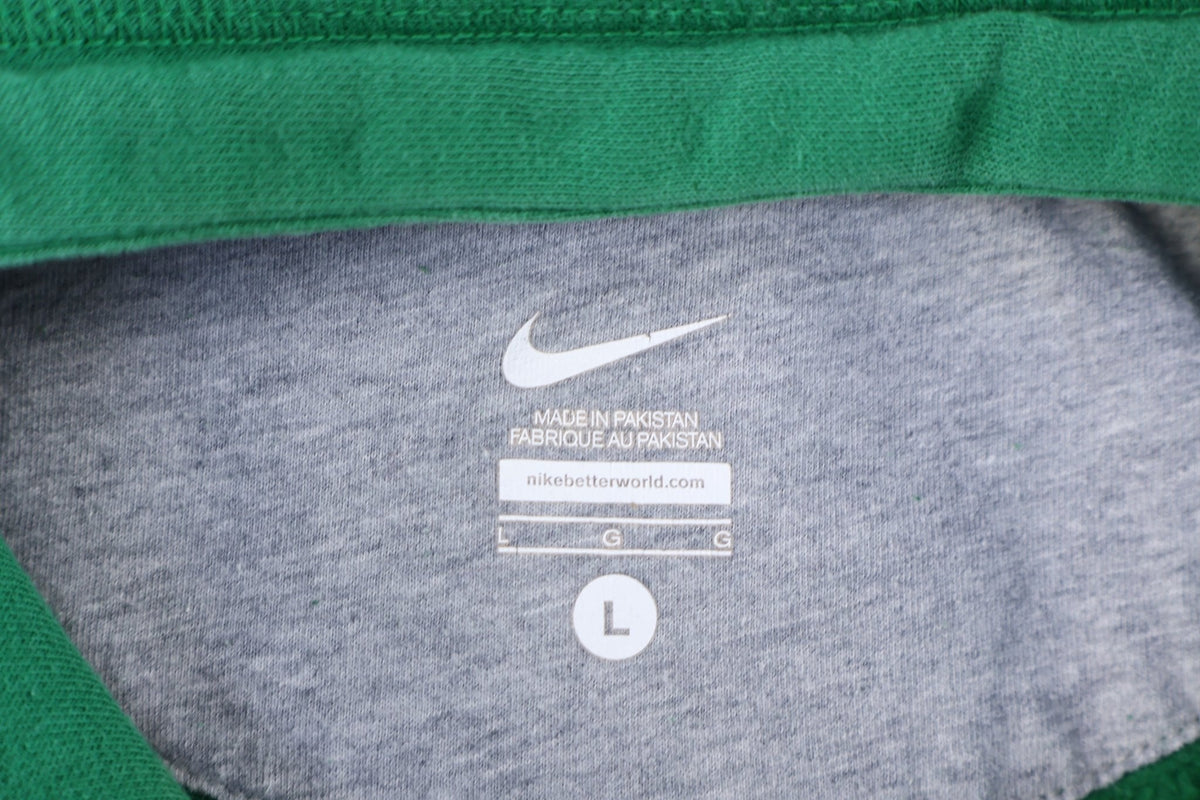 Nike Embroidered Logo Green Pullover Hoodie product image 3