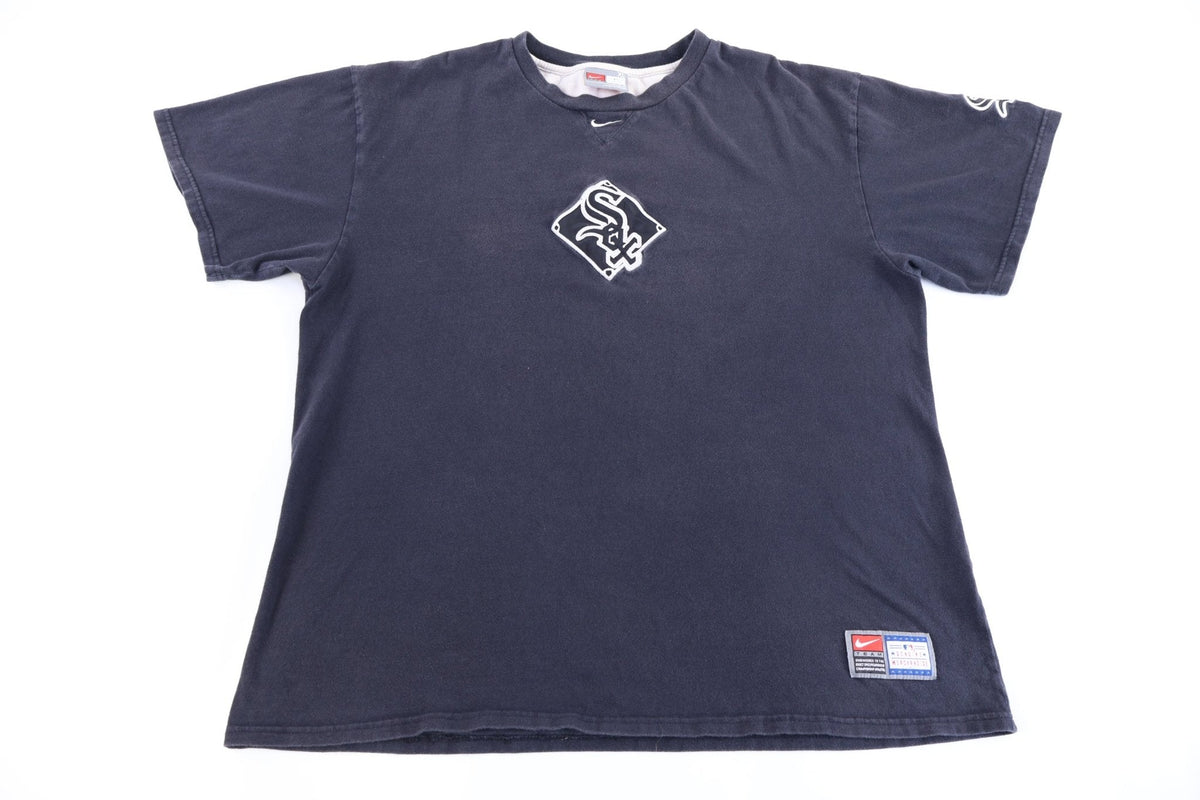 Vintage Nike Chicago White Sox T-shirt product image 1