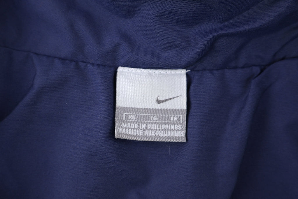 Vintage Nike Embroidered Logo Full Zip Jacket product image 3